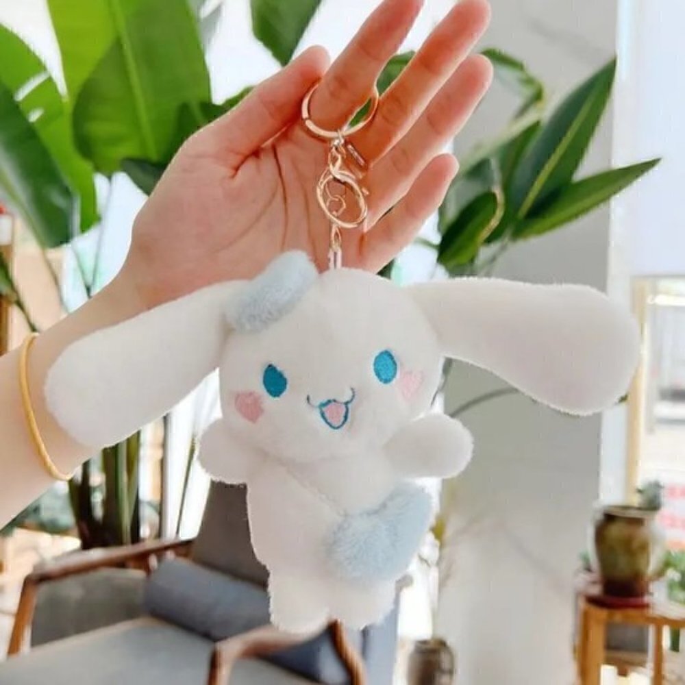 NWT Cinnamoroll Plush Keychain